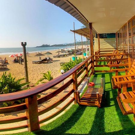 Sea Front Beach Huts Hotell Patnem Beach Eksteriør bilde