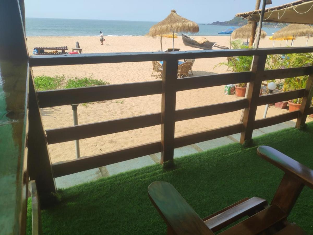 Sea Front Beach Huts Hotell Patnem Beach Eksteriør bilde