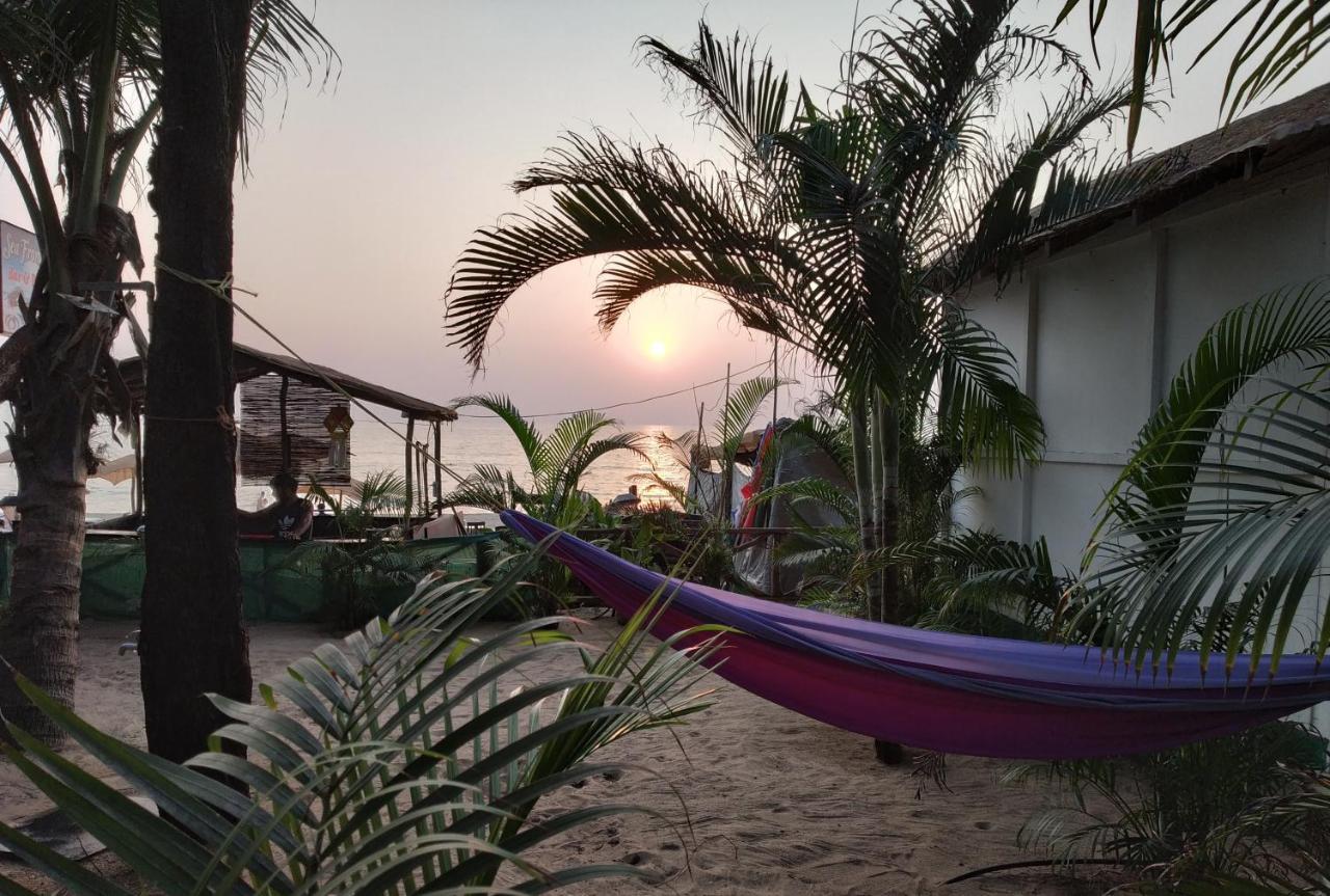 Sea Front Beach Huts Hotell Patnem Beach Eksteriør bilde