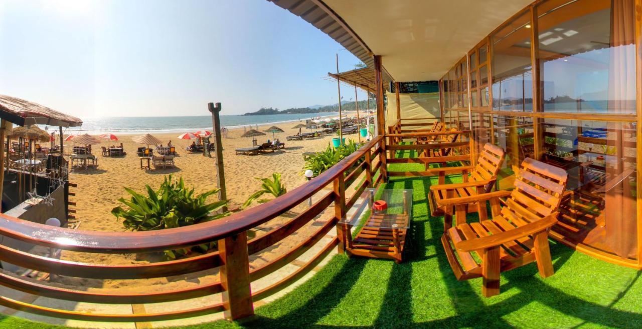 Sea Front Beach Huts Hotell Patnem Beach Eksteriør bilde